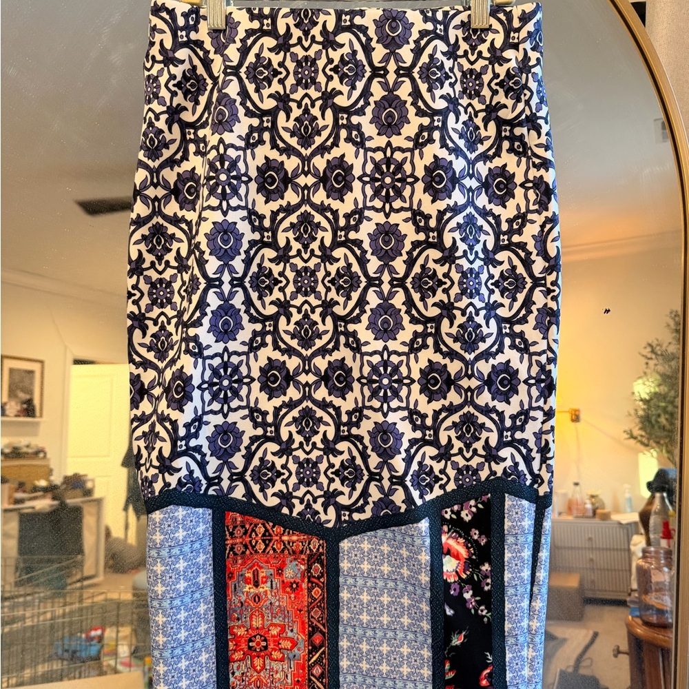 ECI | NWOT Elegant Blue and Black Patterned Skirt